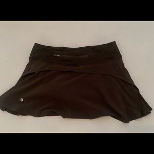 Lululemon Black Skirt (size: 4)